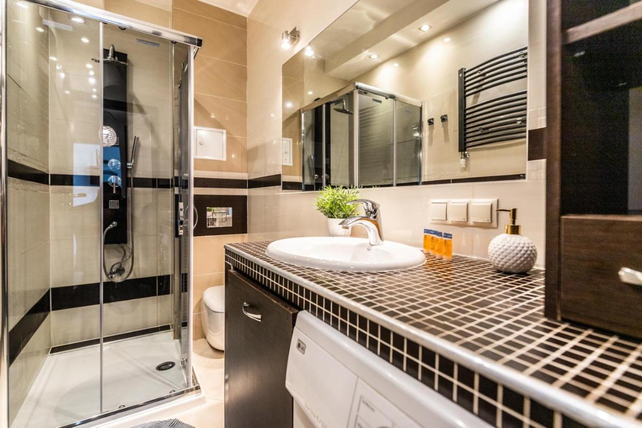 Apartmán Apartament Z Antresola Przy Rynku Vratislav Exteriér fotografie